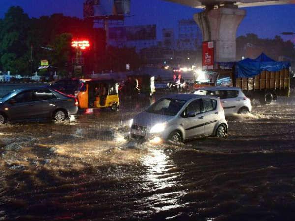 రికార్డు బ్రేక్ వర్షాలు...