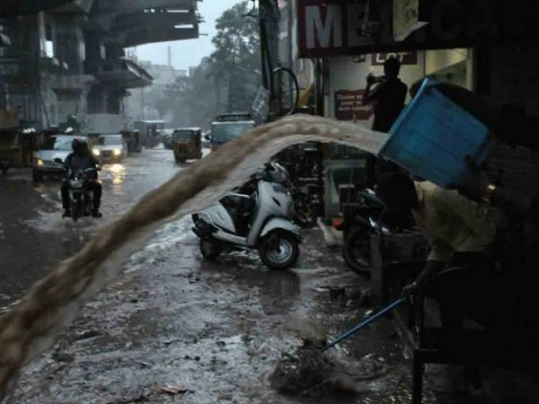 ఎమ్మెల్యే, కమిషనర్ సూచనలు