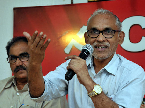 ఐలయ్యకు రక్షణగా నిలుస్తాం: