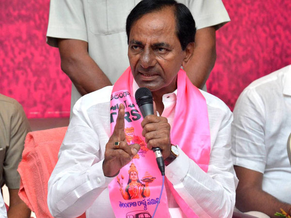 కేసీఆర్దే క్రెడిటంటూ.. కేసీఆర్దే క్రెడిటంటూ..