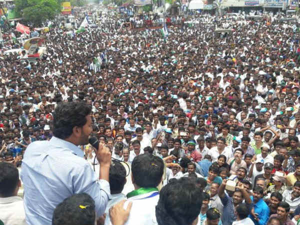 పాదయాత్రలతో వపర్‌లోకి