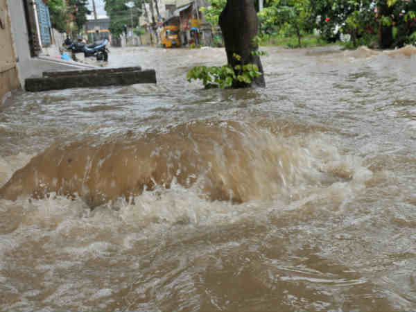 అనంత వరదలపై చంద్రబాబు ఆశ్చర్యం