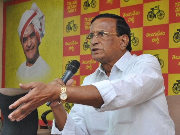 ఎన్టీఆర్ మినహ సిఎంలందరిని విమర్శించా