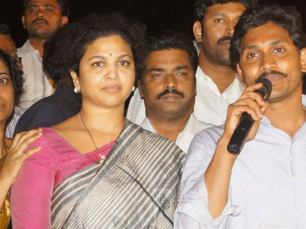 జగన్ పైన ఘాటుగా