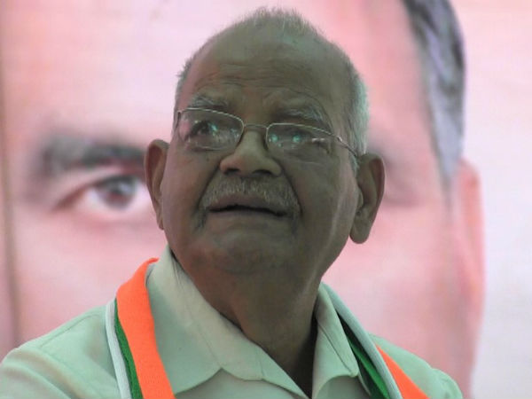 1998లో ఇలా కక్ష తీర్చుకున్న సుఖ్రాం 1998లో ఇలా కక్ష తీర్చుకున్న సుఖ్రాం