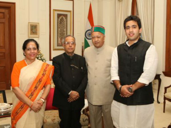 విక్రమాదిత్యకు పట్టాభిషేకం ఇలా విక్రమాదిత్యకు పట్టాభిషేకం ఇలా