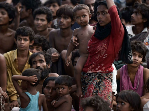 దాచిపెడుతున్నారు...