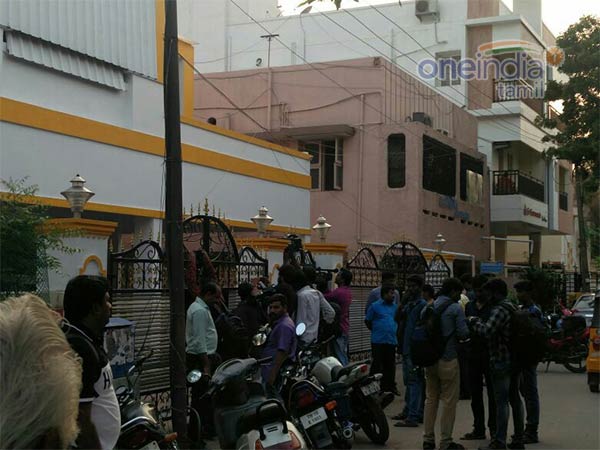 విశాల్ సేవా పన్ను చెల్లించాడని