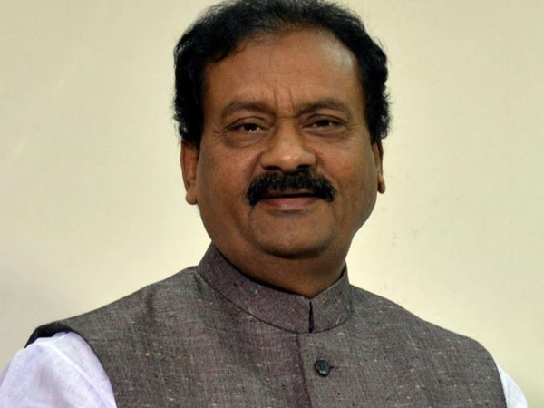  కోట్లలో నష్టం.. రంగంలోకి షబ్బీర్..