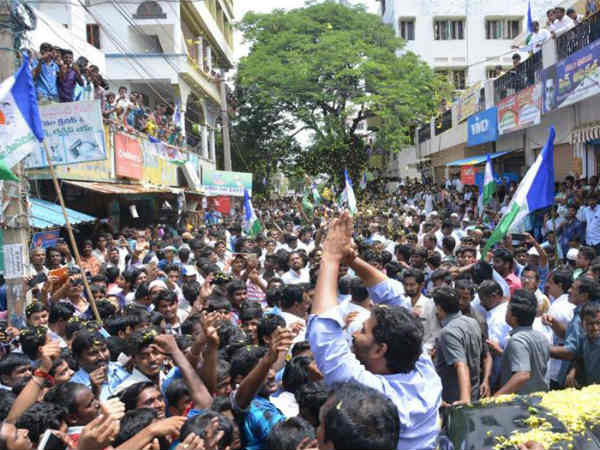 వారి వల్ల ఒరిగేది లేదు, సభకు రాకున్నా ఓకే