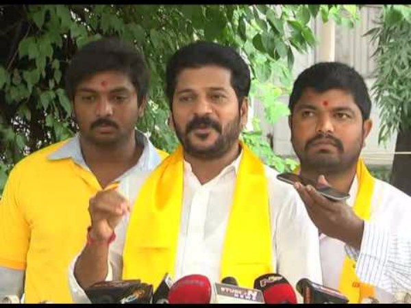 స్టార్ హోటళ్లకు రేవంత్ రెడ్డి వచ్చారుగా