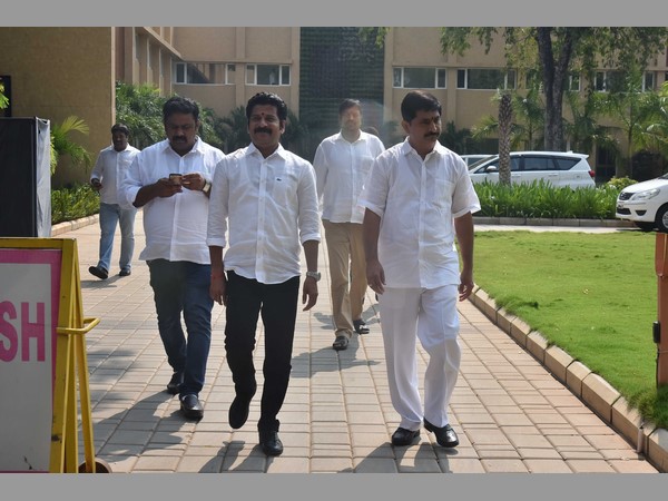 31న కాంగ్రెస్ పార్టీలోకి ముహూర్తం