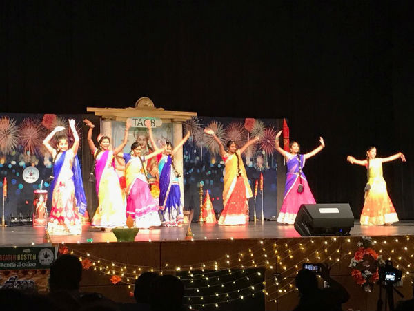 ప్రత్యేక ఆకర్షణలు