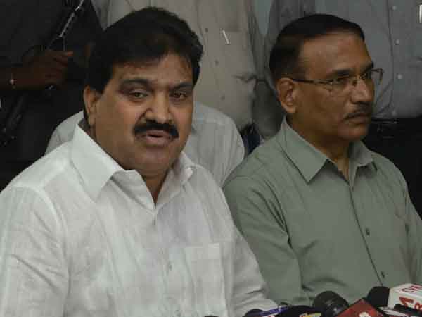  టీఆర్ఎస్ తరఫున పోటీలో వీరు