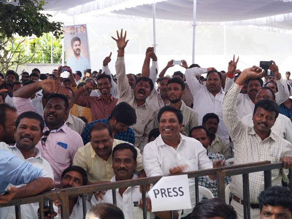 సీతక్కకు ములుగు టిక్కెట్టు దక్కేనా? సీతక్కకు ములుగు టిక్కెట్టు దక్కేనా?