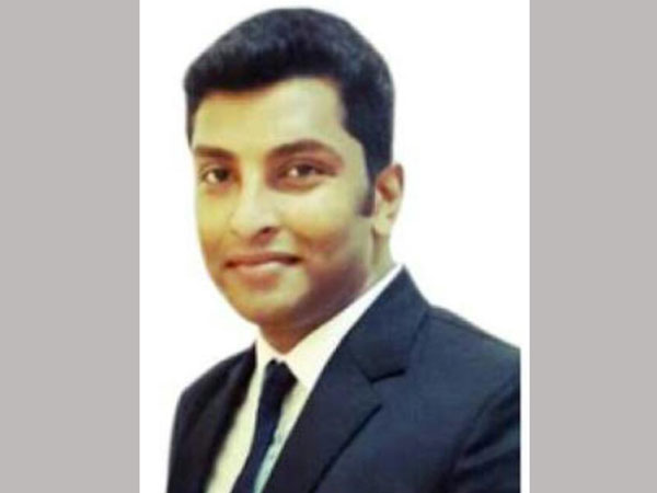 ఇలా దాచుకున్నాడు..