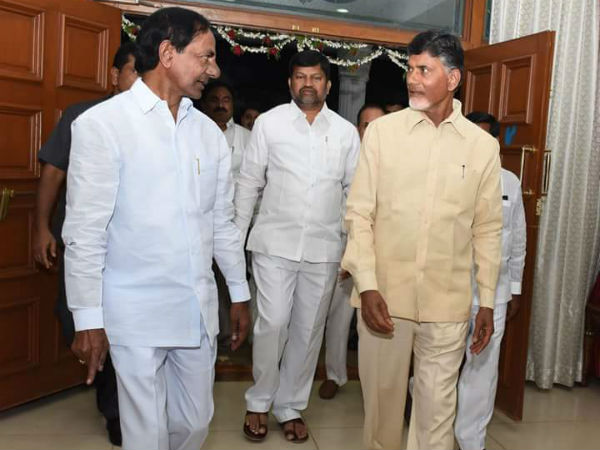 కేసీఆర్, చంద్రబాబు ఇలా భావోద్వేగ వాదం 