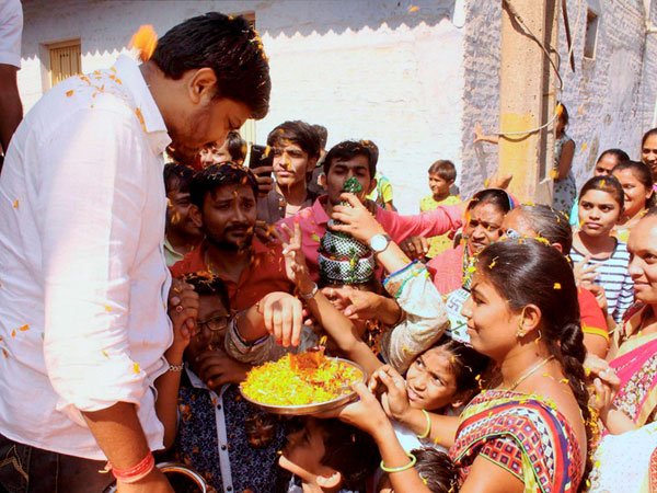  ఒక వార్తా చానెల్‌ ఇంటర్వ్యూలో ఇలా హార్దిక్