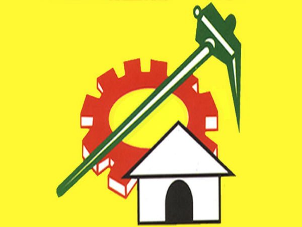 పాదయాత్రపై విమర్శలు...