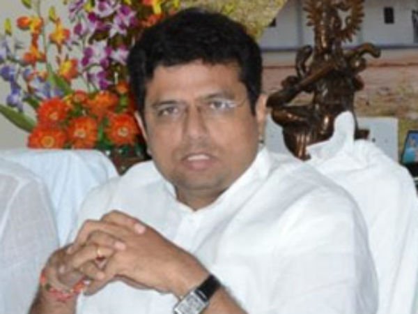 పుట్టమధుతో కాంగ్రెస్ చర్చలపై దుద్దిళ్ల ఆగ్రహం