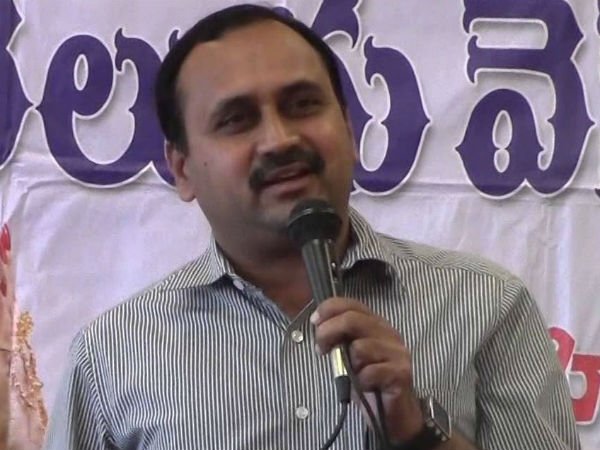 ఆళ్ల లాయర్ మాట్లాడుతూ...