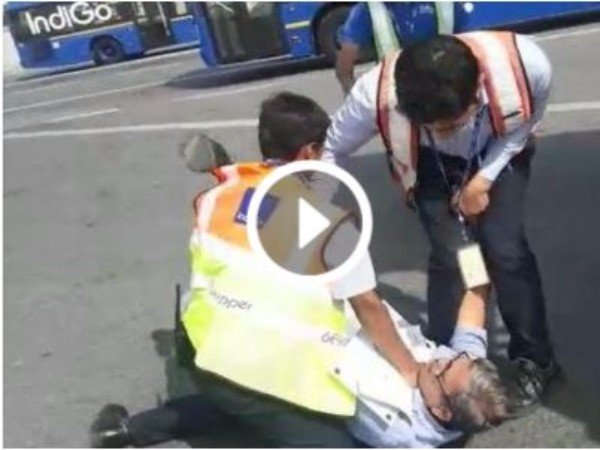 ప్రయాణికుడి పట్ల అమర్యాదగా..