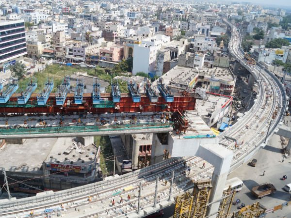 ప్రయాణికులకు ఇబ్బందుల్లేకుండా..