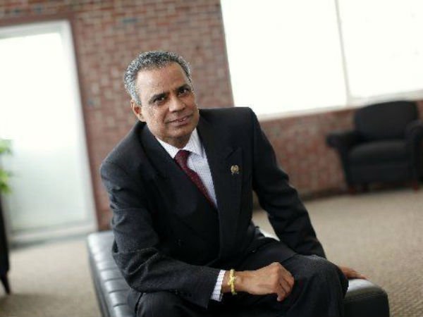 కలసికట్టుగా ఎదుర్కోవాలి: చివుకుల ఉపేంద్ర