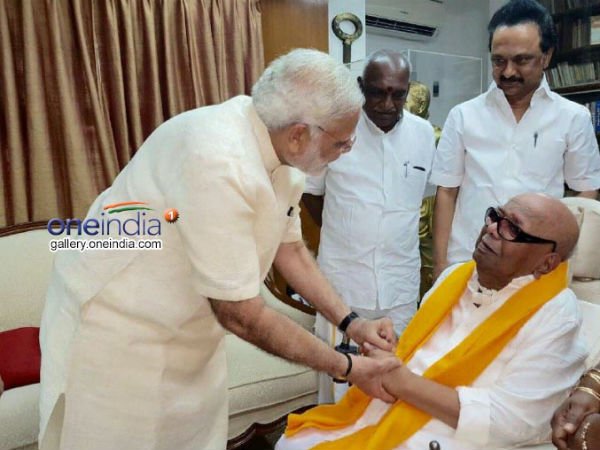 కరుణానిధిని కలిసిన మోడీ
