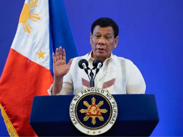 చెంపలు వాయిస్తా