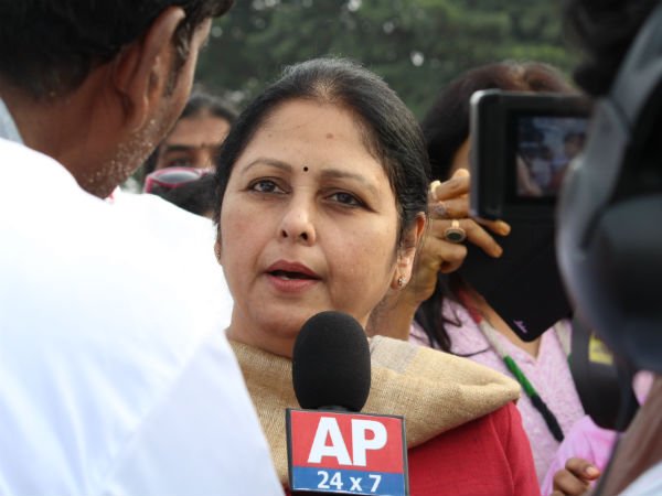 చాలాకాలం తర్వాత జయసుధ