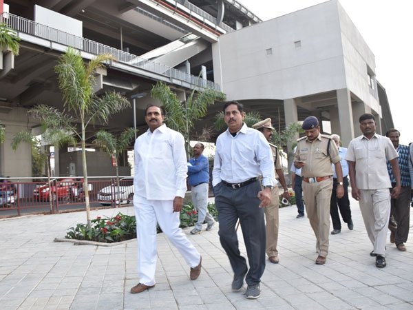 అమీర్ పేట స్టేషన్ కీలకం అమీర్ పేట స్టేషన్ కీలకం