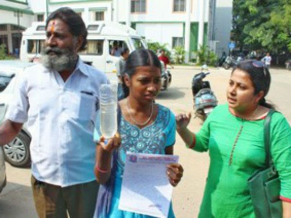 తుమ్మితే రూ.200, తమిళ్ మాట్లాడితే రూ.300