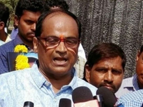  నన్ను గుర్తు తెలియని వ్యక్తులు ఫాలో అవుతున్నారు