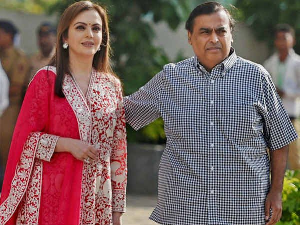 బిలియన్ డాలర్ల ఆస్తులు