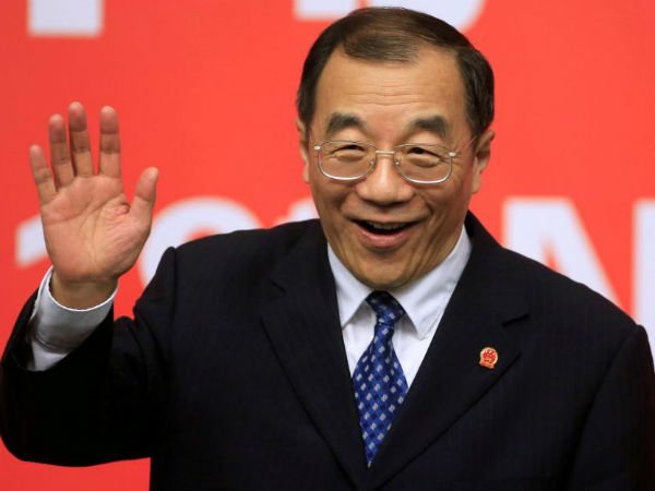 గత ప్రభుత్వాలే కారణం...