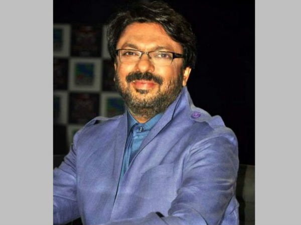  దీపిక, బన్సాలీలకు ఇలా హెచ్చరికలు