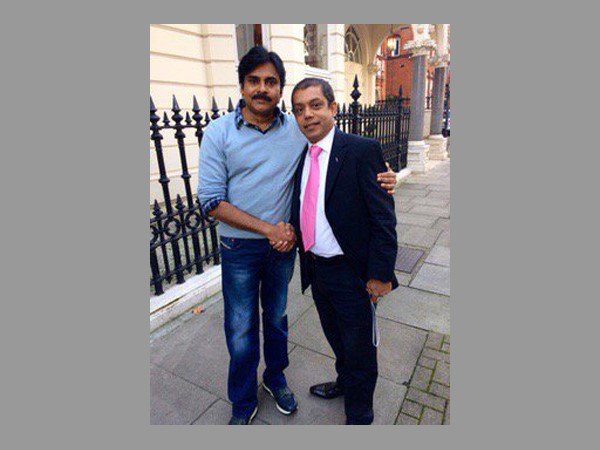 మిస్టర్ హకీమ్, నేను ఆరాధిస్తాను, గౌరవిస్తాను మిస్టర్ హకీమ్, నేను ఆరాధిస్తాను, గౌరవిస్తాను