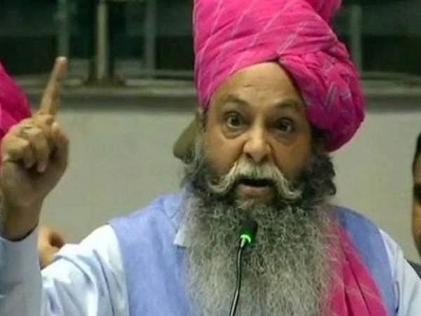  దీపిక, బన్సాలీలపై ఇలా హెచ్చరికలు.. బెదిరింపులు