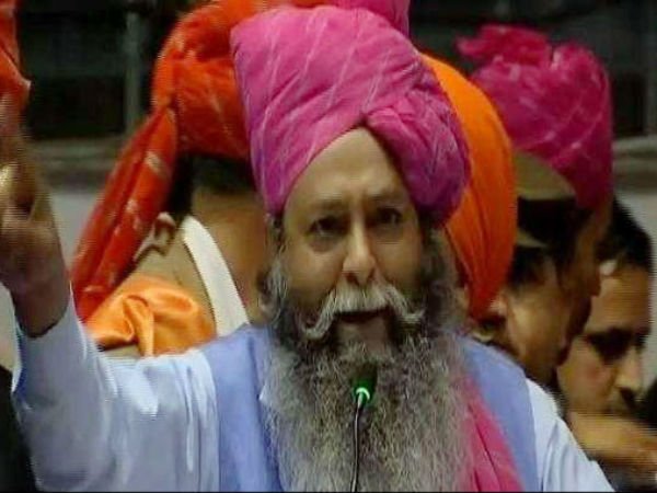  థియేటర్లు తగులబెడతామని సూరజ్ పాల్ అమూ 