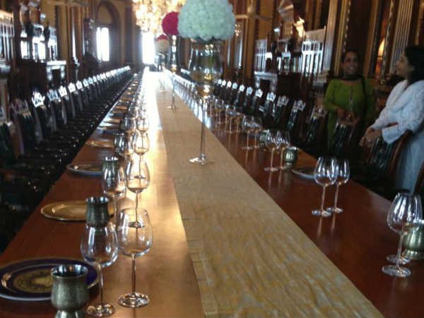 ముఖ్యులకే ఈ డైనింగ్ హల్‌పై చోటు