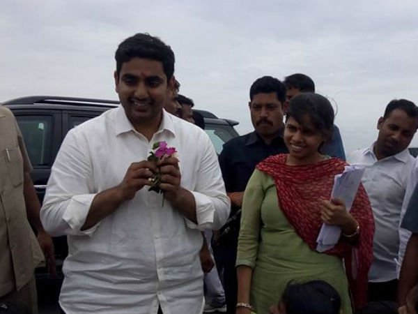 లోకేష్ ప్రశంసించారు కానీ