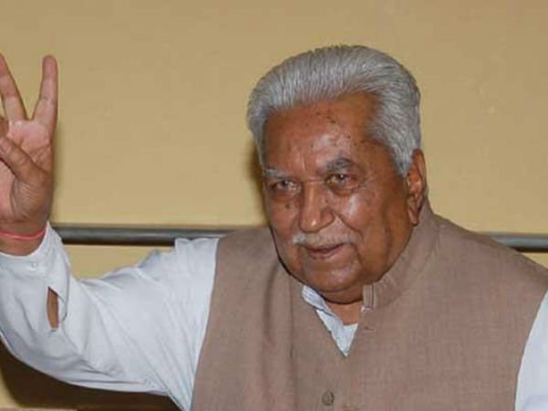 కేశూభాయి పటేల్ ఆరాధ్యనీయ నేత 