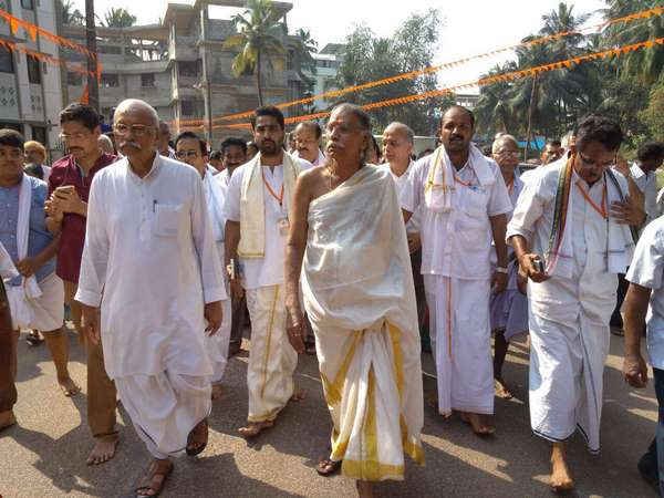 వేచి చూసే ఓపిక లేదు వేచి చూసే ఓపిక లేదు