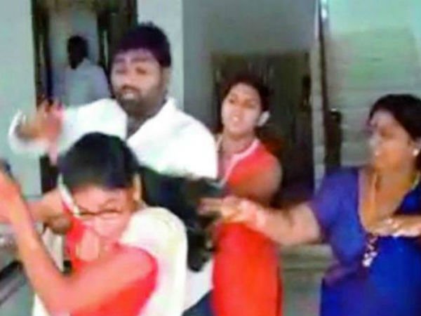 వాళ్లొచ్చాకే మాట్లాడుతా: