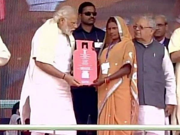  ఉజ్వల పథకంతో ఆదివాసుల్లో ఇలా మార్పు
