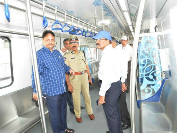  అందరి వివరాలు సేకరించిన పోలీసులు