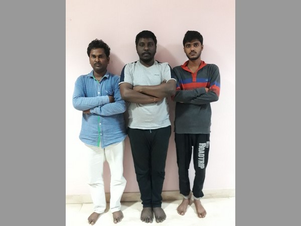 వేరే రాష్ట్రాల మోడల్స్ నుంచి విదేశీ మహిళలు