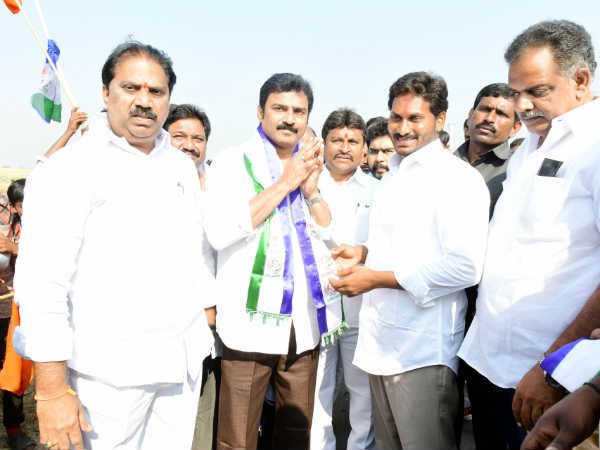  చంద్రబాబు తీరిక లేకుండా ఉన్నారు