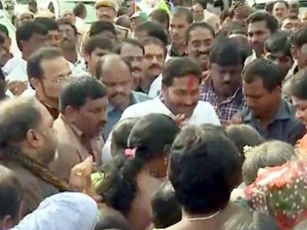 doctor ramireddy quits tdp joined in ysrcp doctor ramireddy quits tdp joined in ysrcp